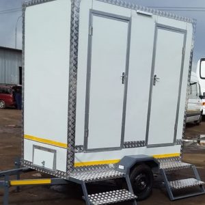 VIP Double trailer portable toilet