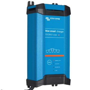 Victron - Blue Smart Ip22 Charger 12/30 (1) 230V Cee 7/7