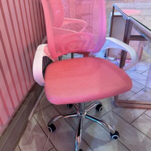 Demo nail tech chair - pink DEMO